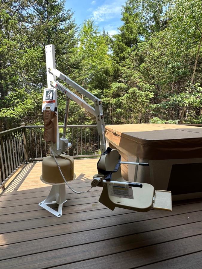 Deluxe Vc 3 Bd/2bath, Whealchair Accessible * Bass Harbor